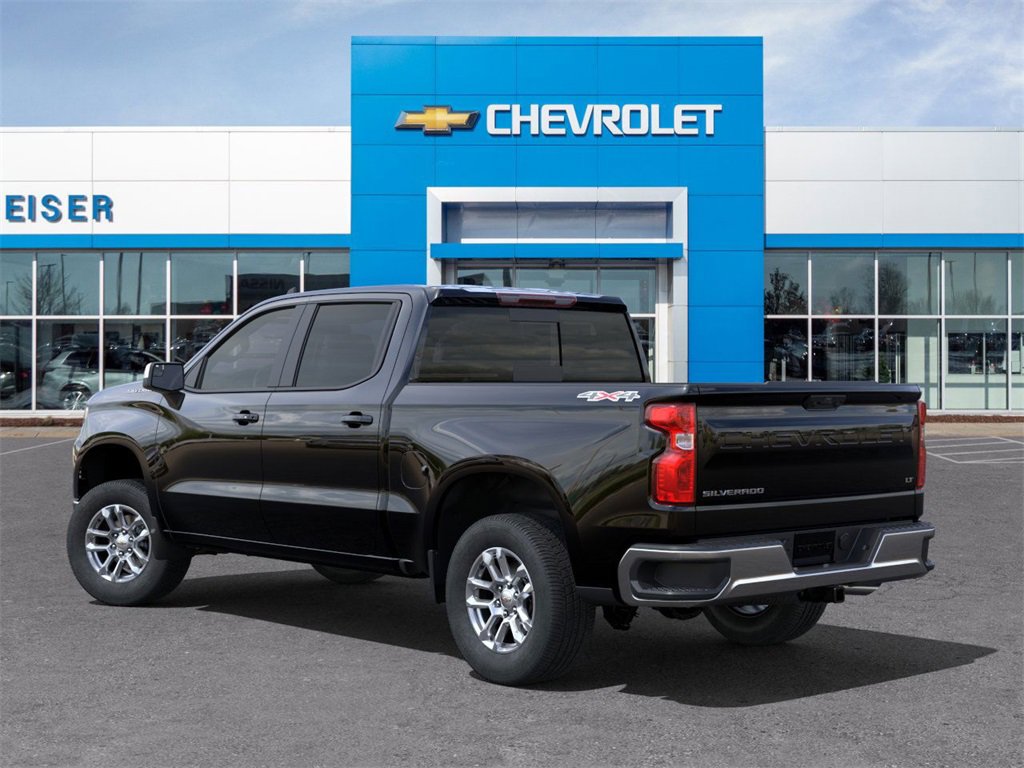 2025 Chevrolet Silverado 1500 LT photo 3