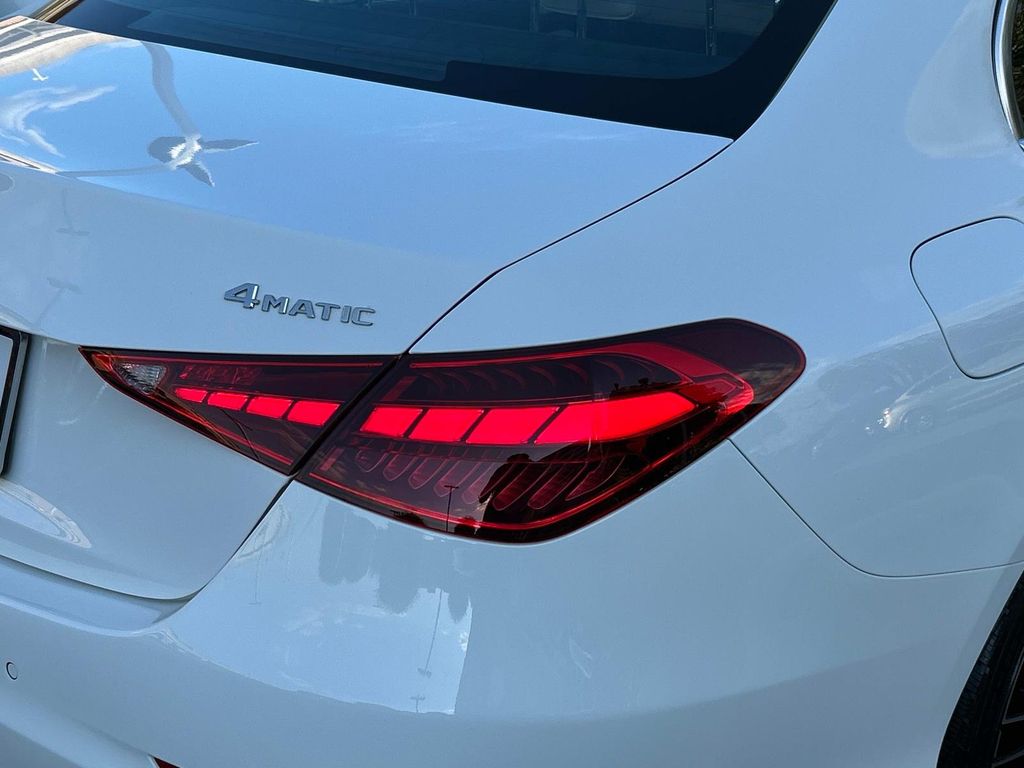 2025 Mercedes Benz C 300 4MATIC photo 7