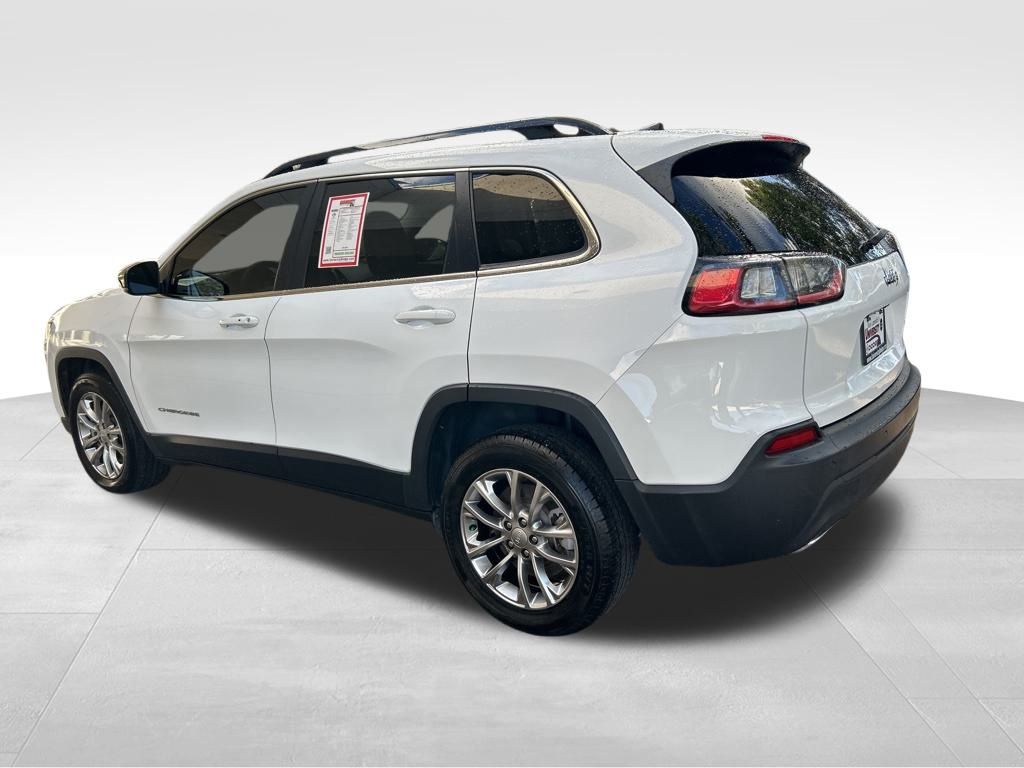 2022 Jeep Cherokee Latitude Lux photo 3