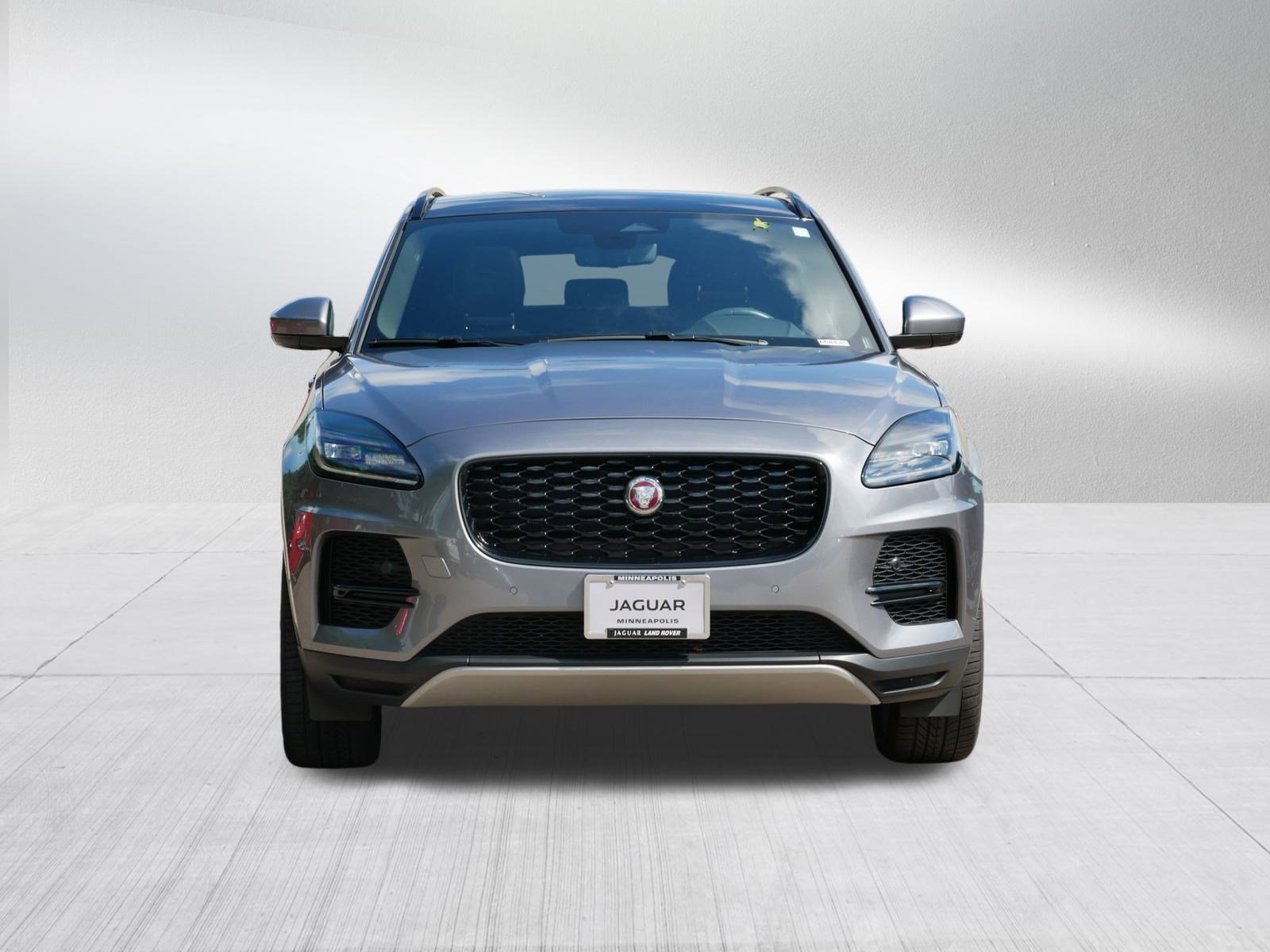 Used 2022 Jaguar E-Pace SE with VIN SADFP2FX3N1028824 for sale in Minneapolis, Minnesota