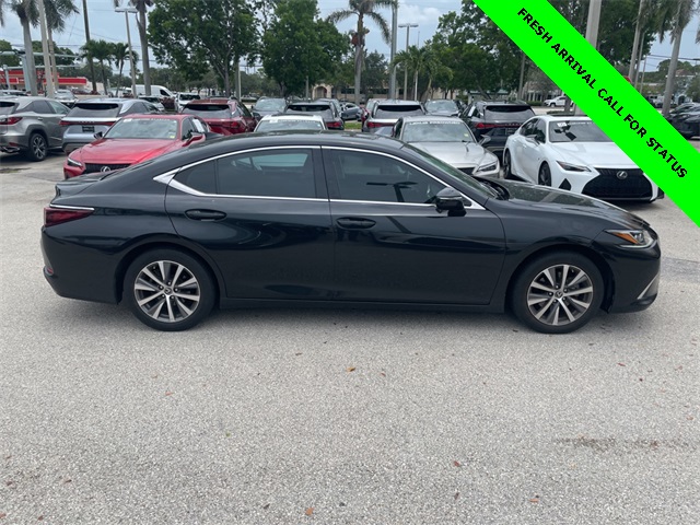 2021 Lexus ES 350 photo 4