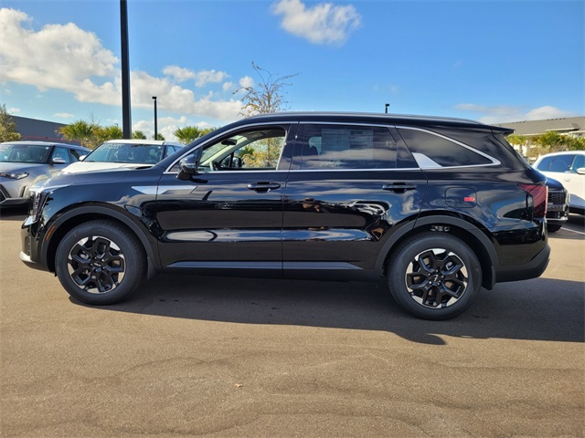 2026 Kia Sorento S photo 3