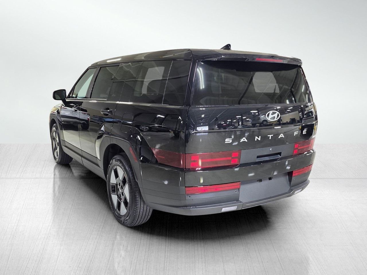 2026 Hyundai Santa Fe SE photo 4