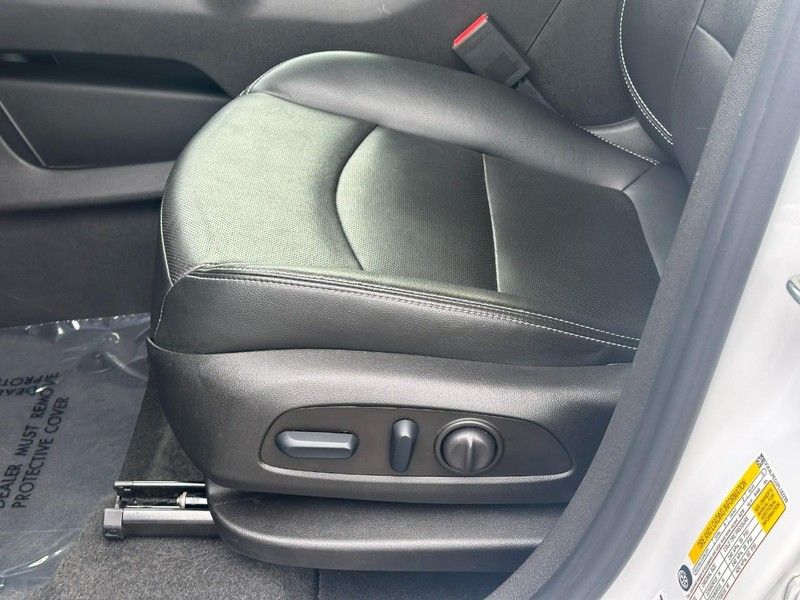2023 Gmc Terrain SLT photo 17