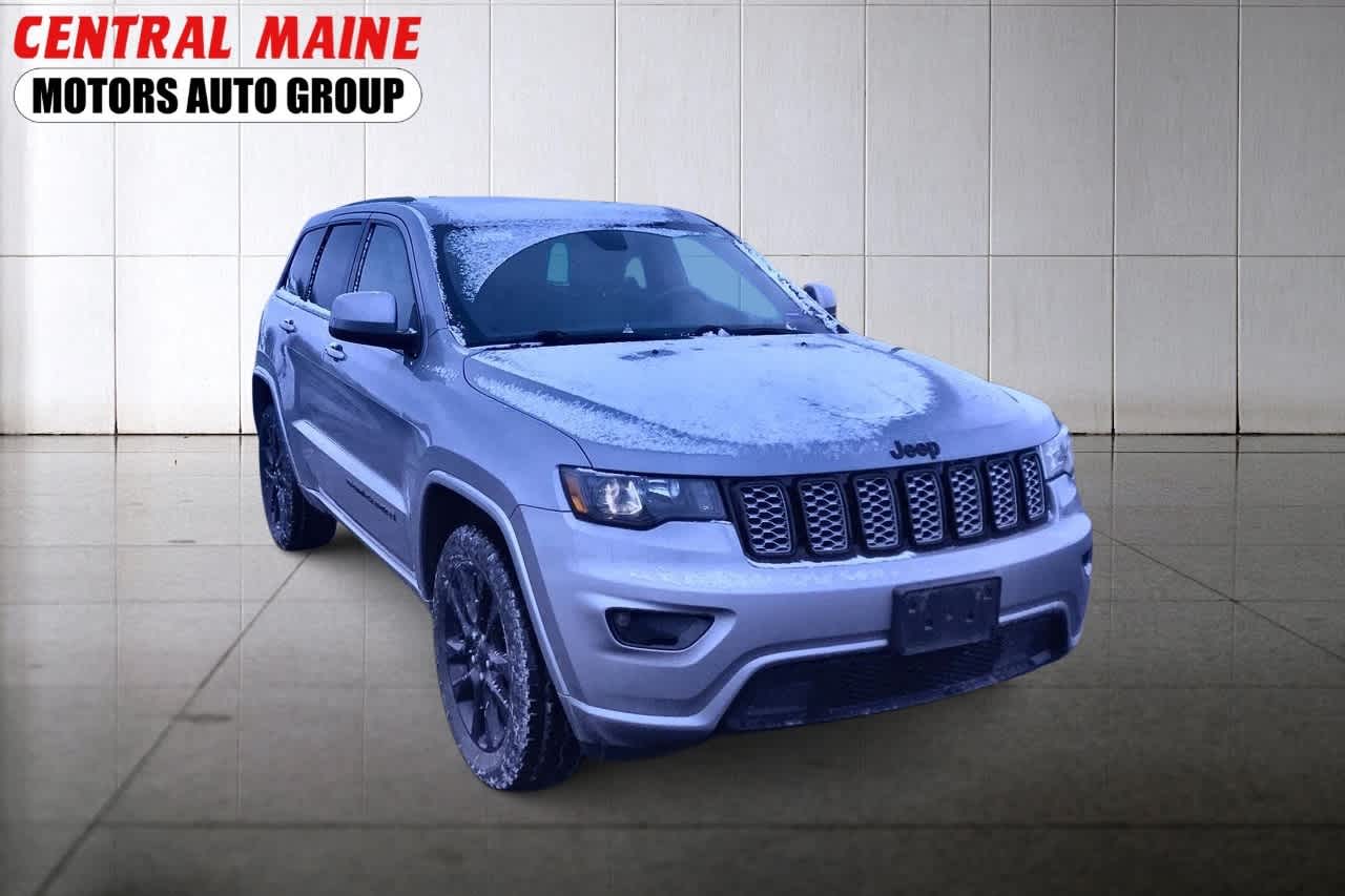 2019 Jeep Grand Cherokee Altitude's photo