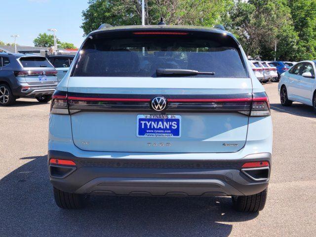 2025 Volkswagen Taos SE photo 4