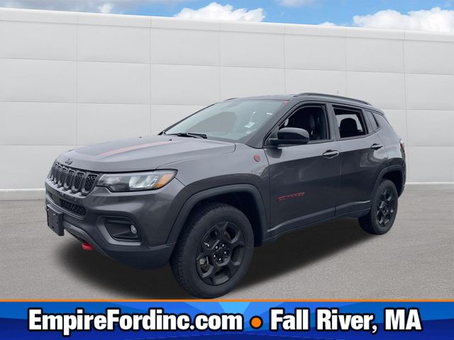 2024 Jeep Compass Trailhawk's photo