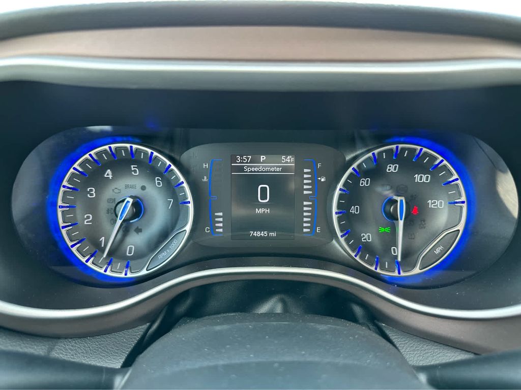2023 Chrysler Voyager LX photo 28