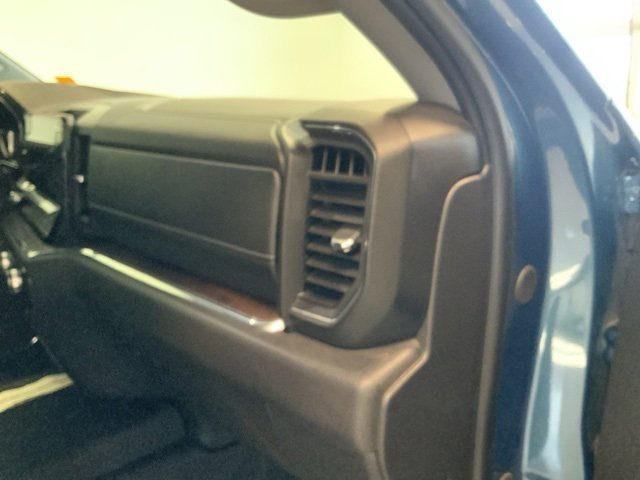 2024 Gmc Sierra 1500 SLT photo 32