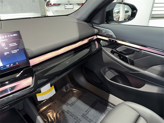 2026 Bmw 550e xDrive photo 19