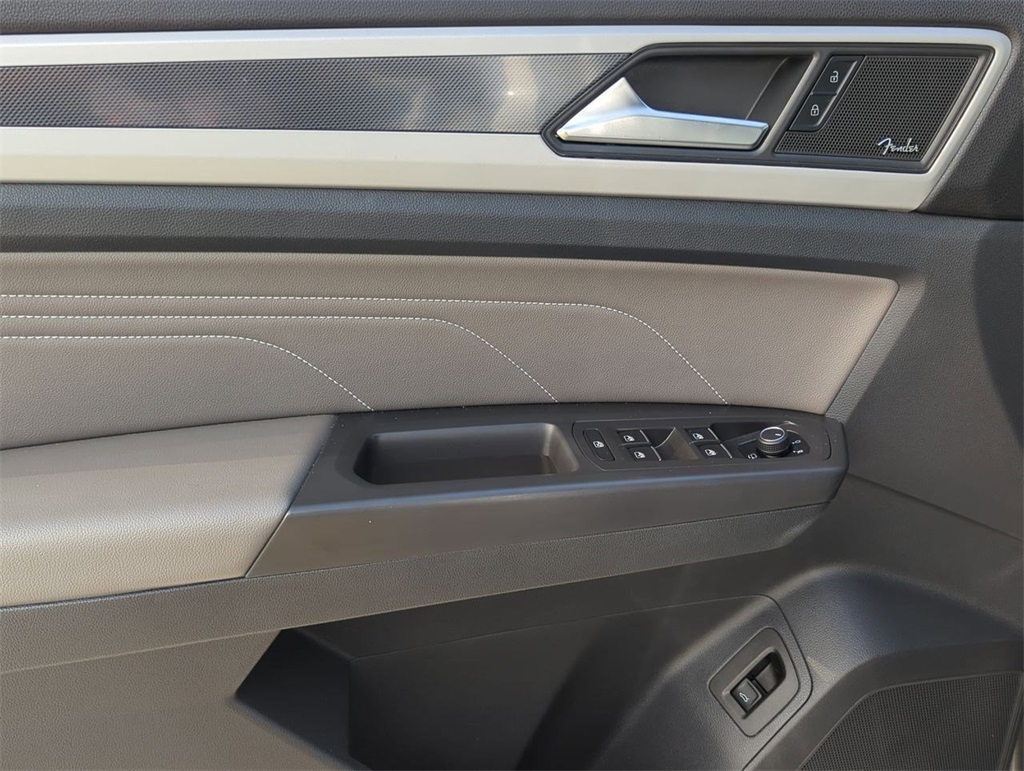 2022 Volkswagen Atlas V6 SEL Premium R-Line photo 17