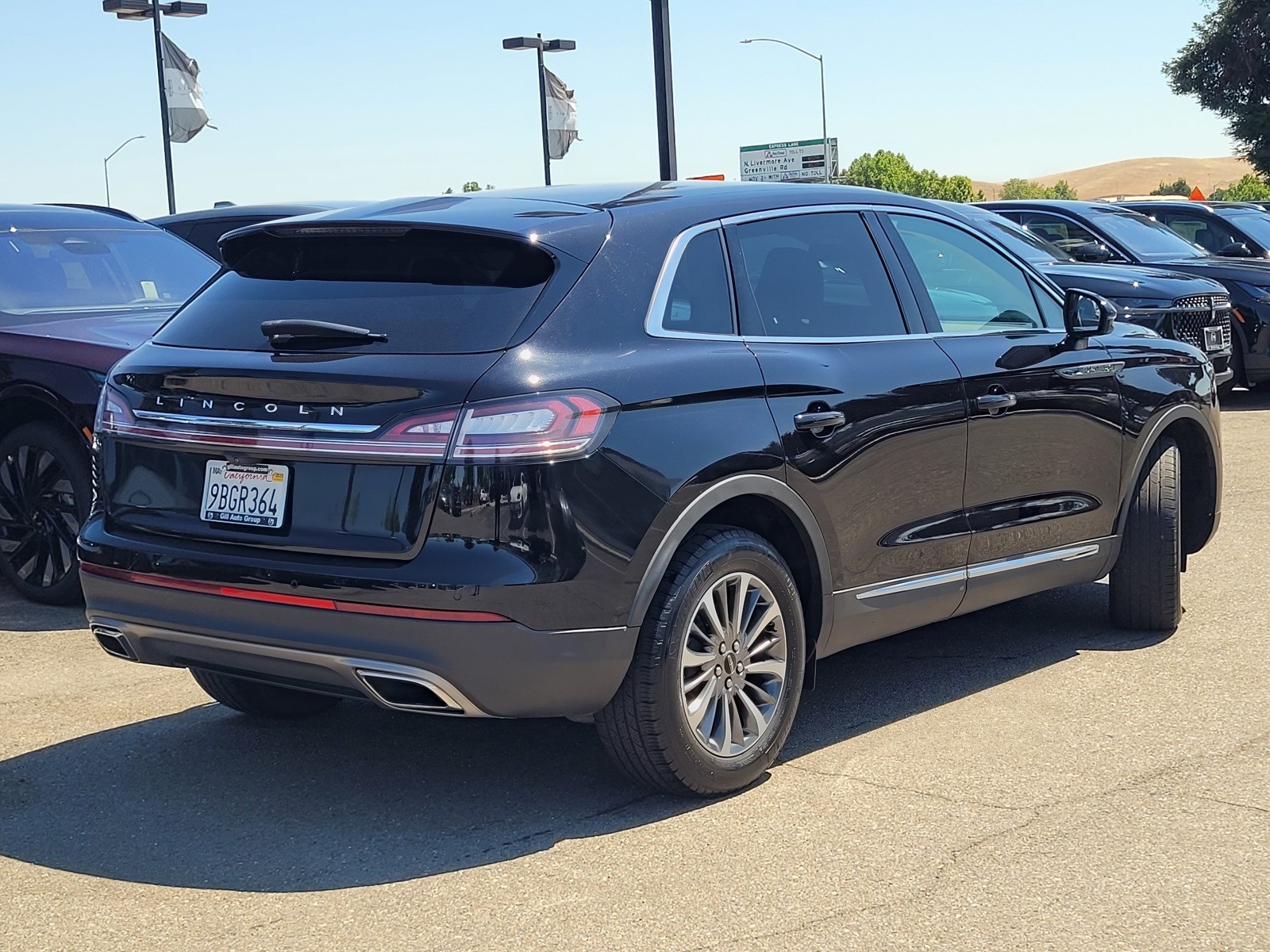 2022 Lincoln Nautilus Standard photo 4