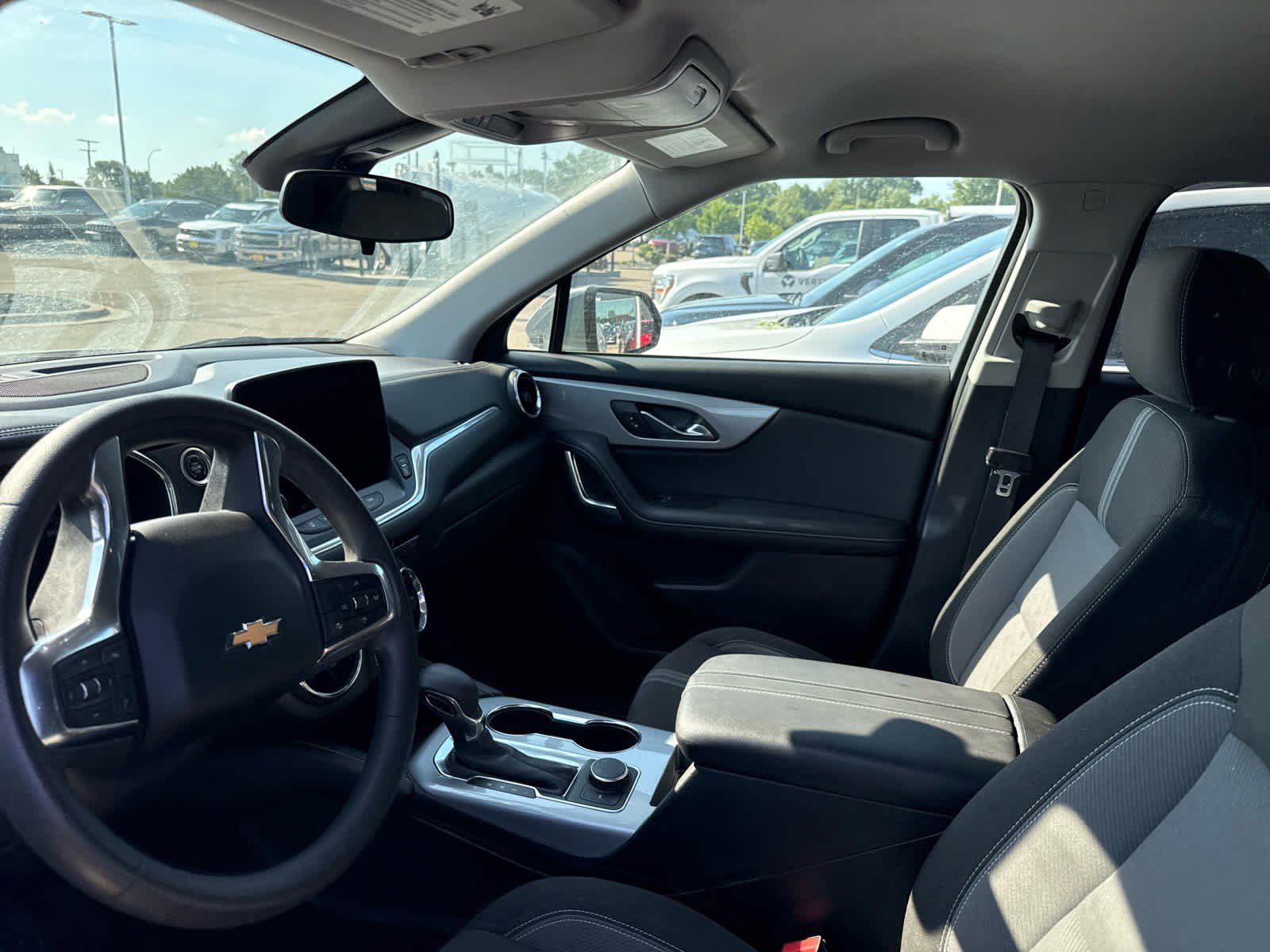 2023 Chevrolet Blazer 2LT photo 4