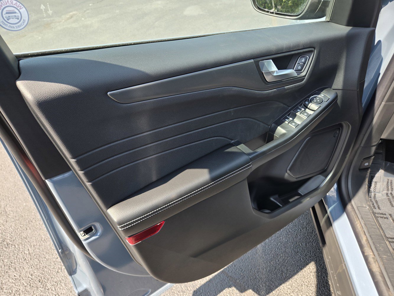 2025 Ford Escape Plug-In Hybrid photo 26