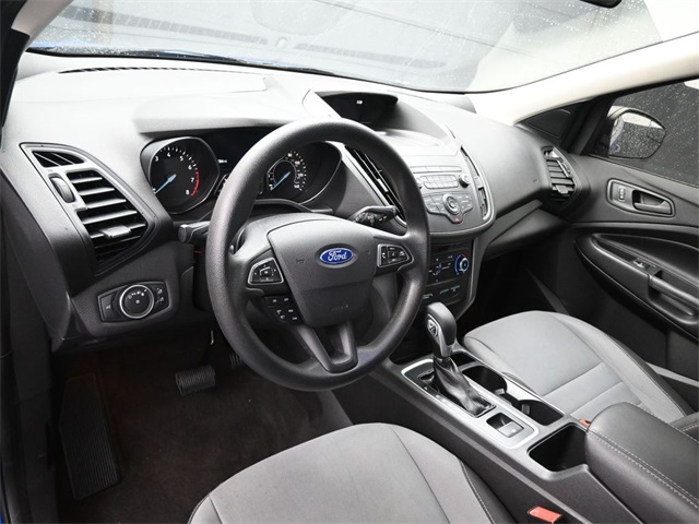 2019 Ford Escape S photo 15