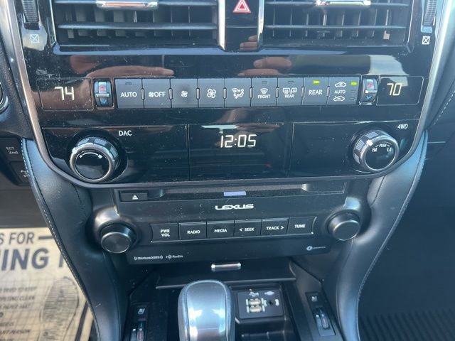 2022 Lexus GX 460 photo 18