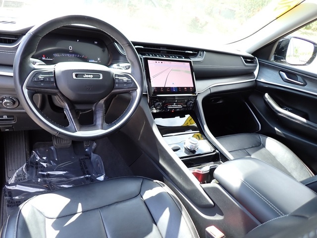 2022 Jeep Grand Cherokee Limited photo 17