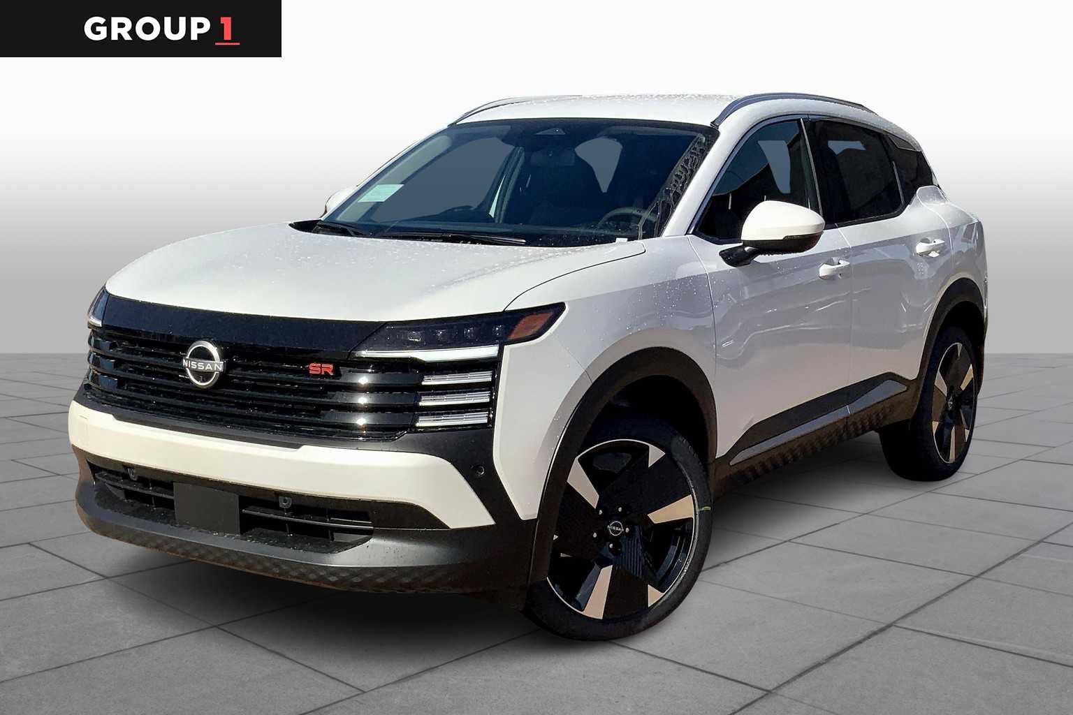 2025 Nissan Kicks SR's photo