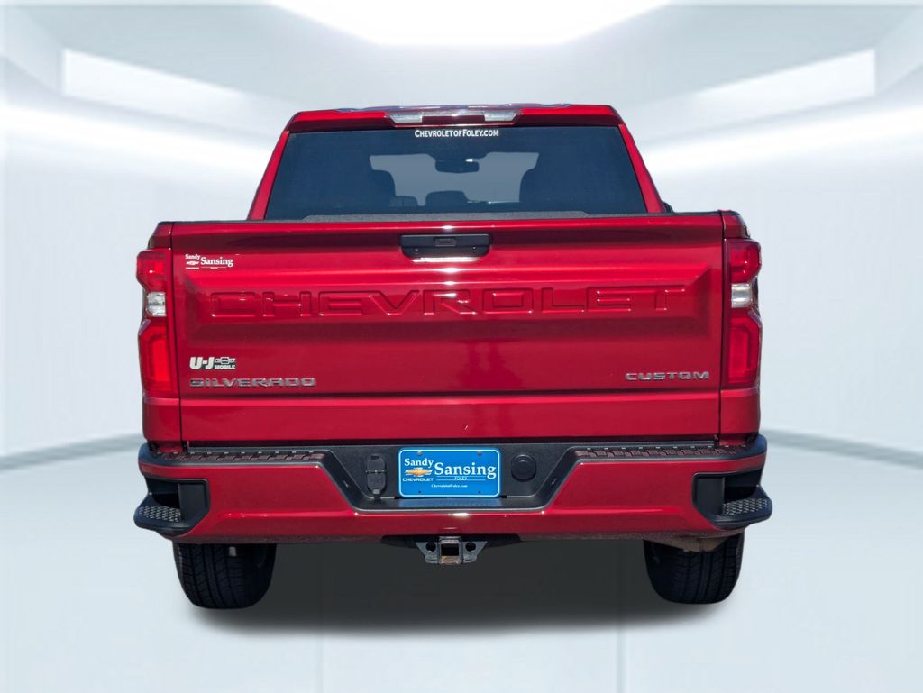 2022 Chevrolet Silverado 1500 Custom photo 3
