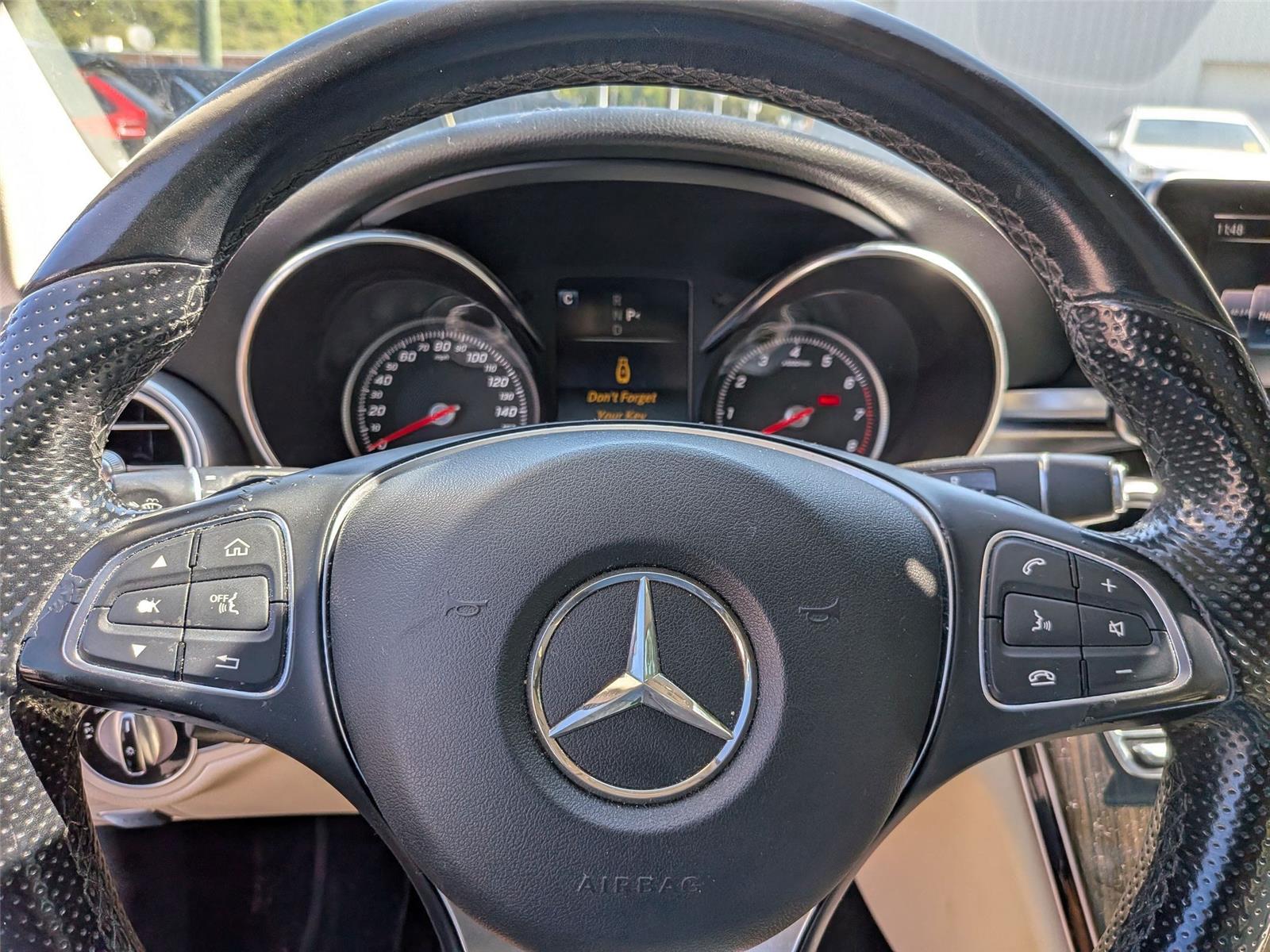 2017 Mercedes Benz C 300 4MATIC photo 13