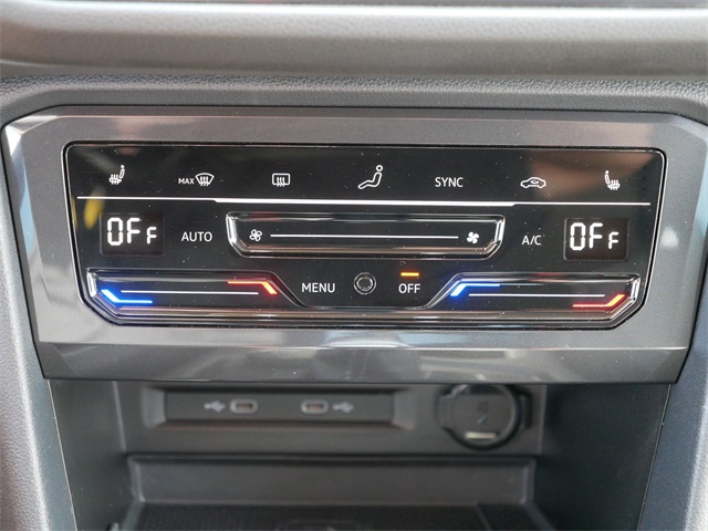 2022 Volkswagen Tiguan SE photo 25