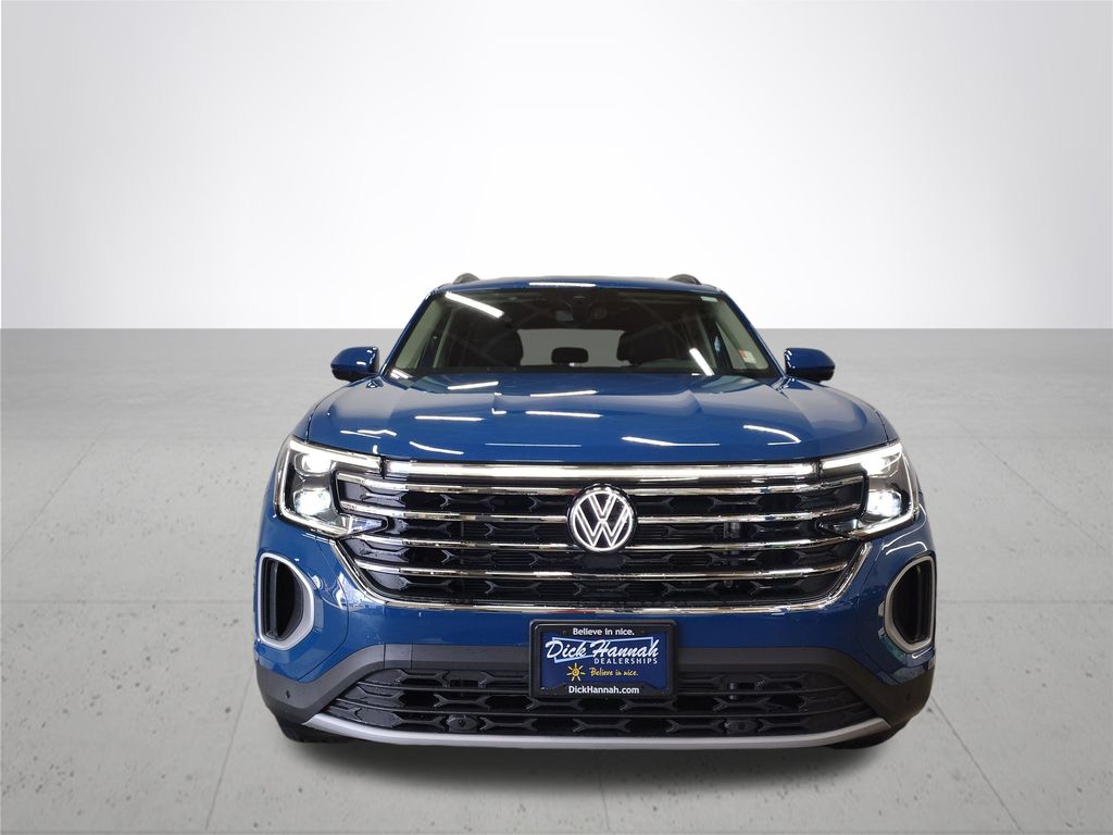 2025 Volkswagen Atlas SE Technology photo 3