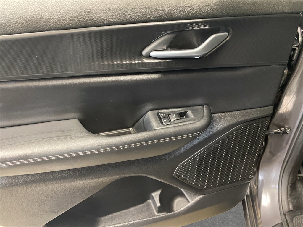 2023 Jeep Grand Cherokee Laredo photo 16