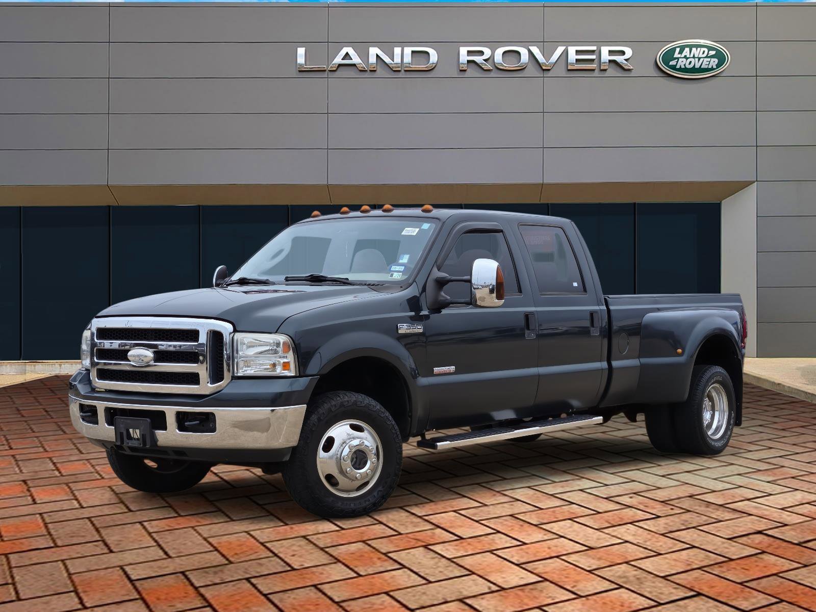 2006 Ford F-350 Super Duty XLT's photo