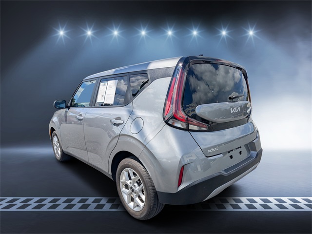 2024 Kia Soul LX photo 5