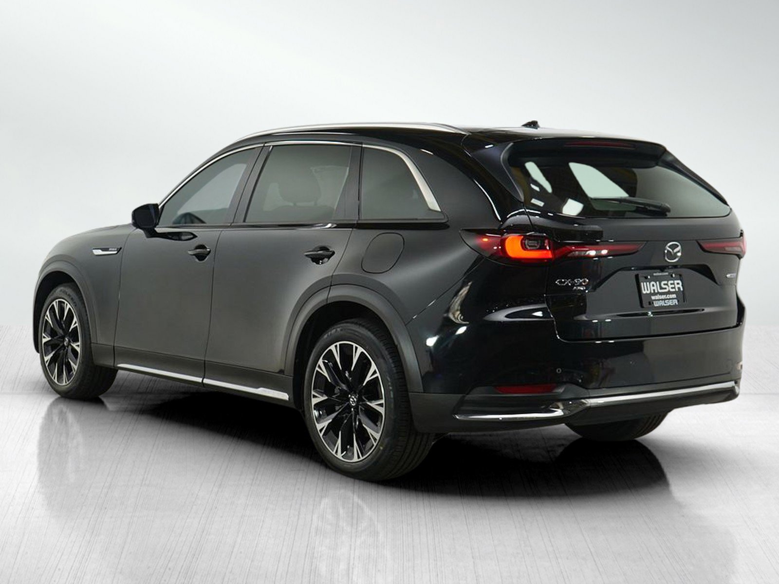 2024 Mazda CX-90 Premium Plus photo 3