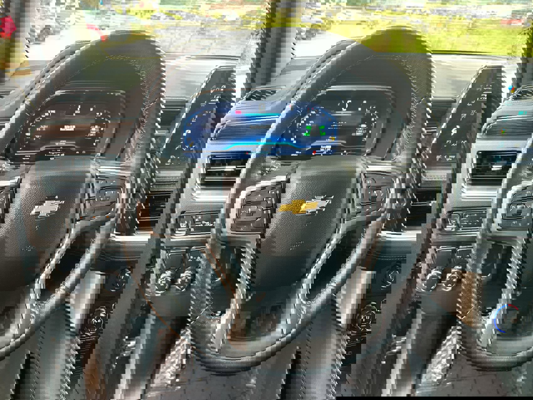 2022 Chevrolet Tahoe LT photo 14