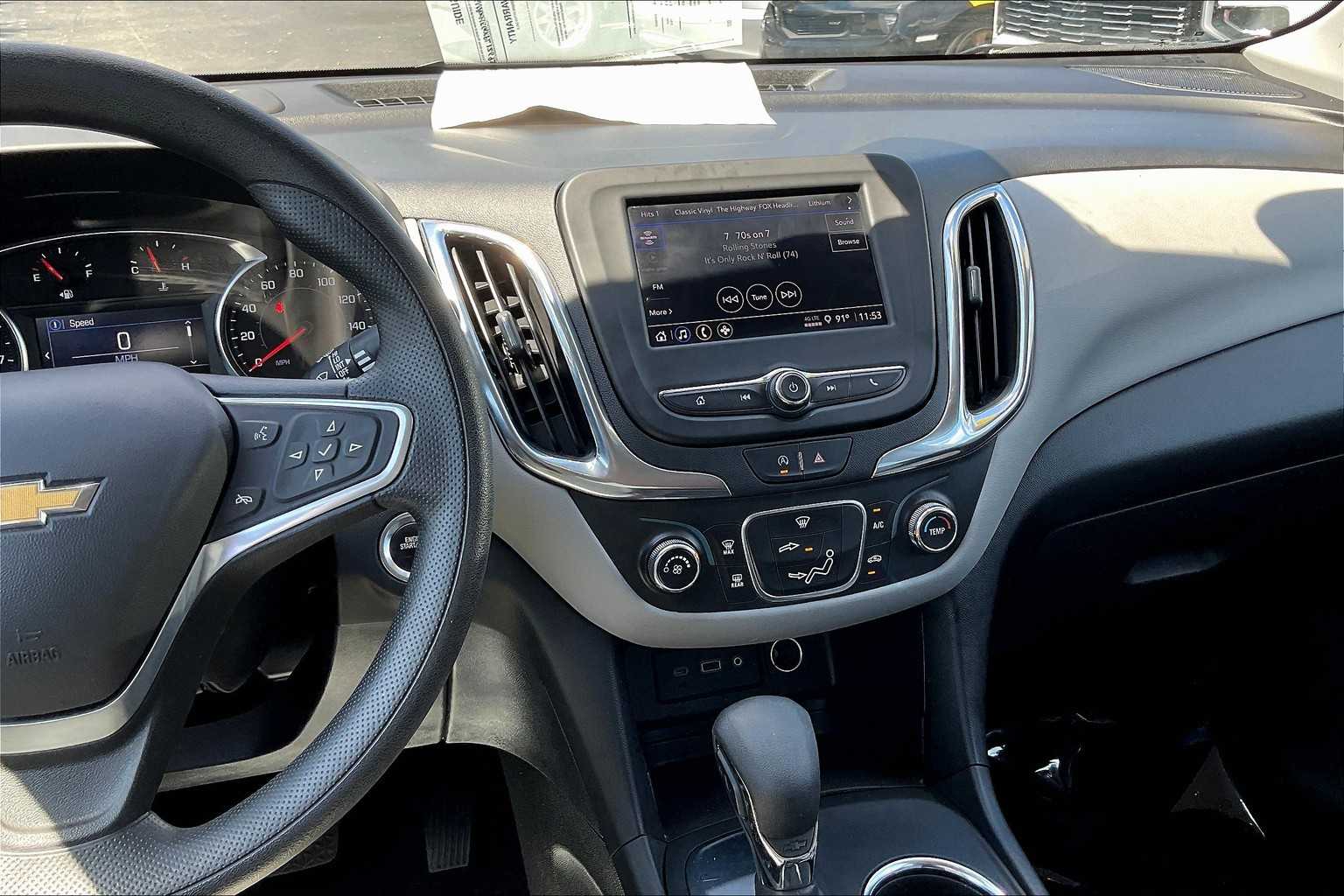 2023 Chevrolet Equinox LS photo 6