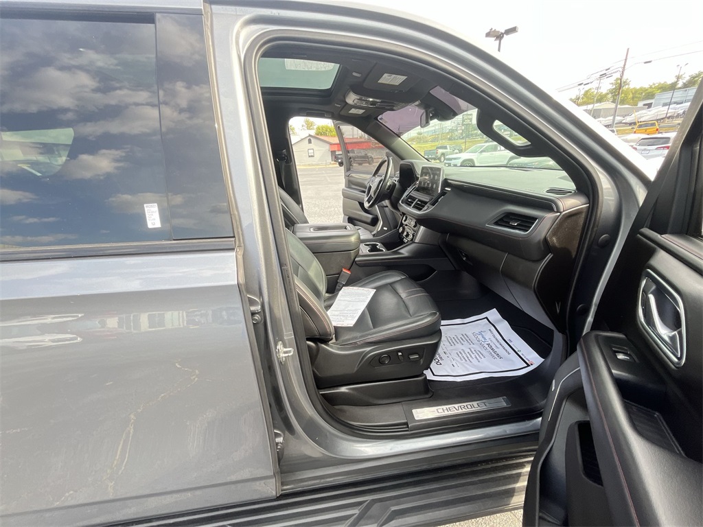 2021 Chevrolet Tahoe RST photo 26