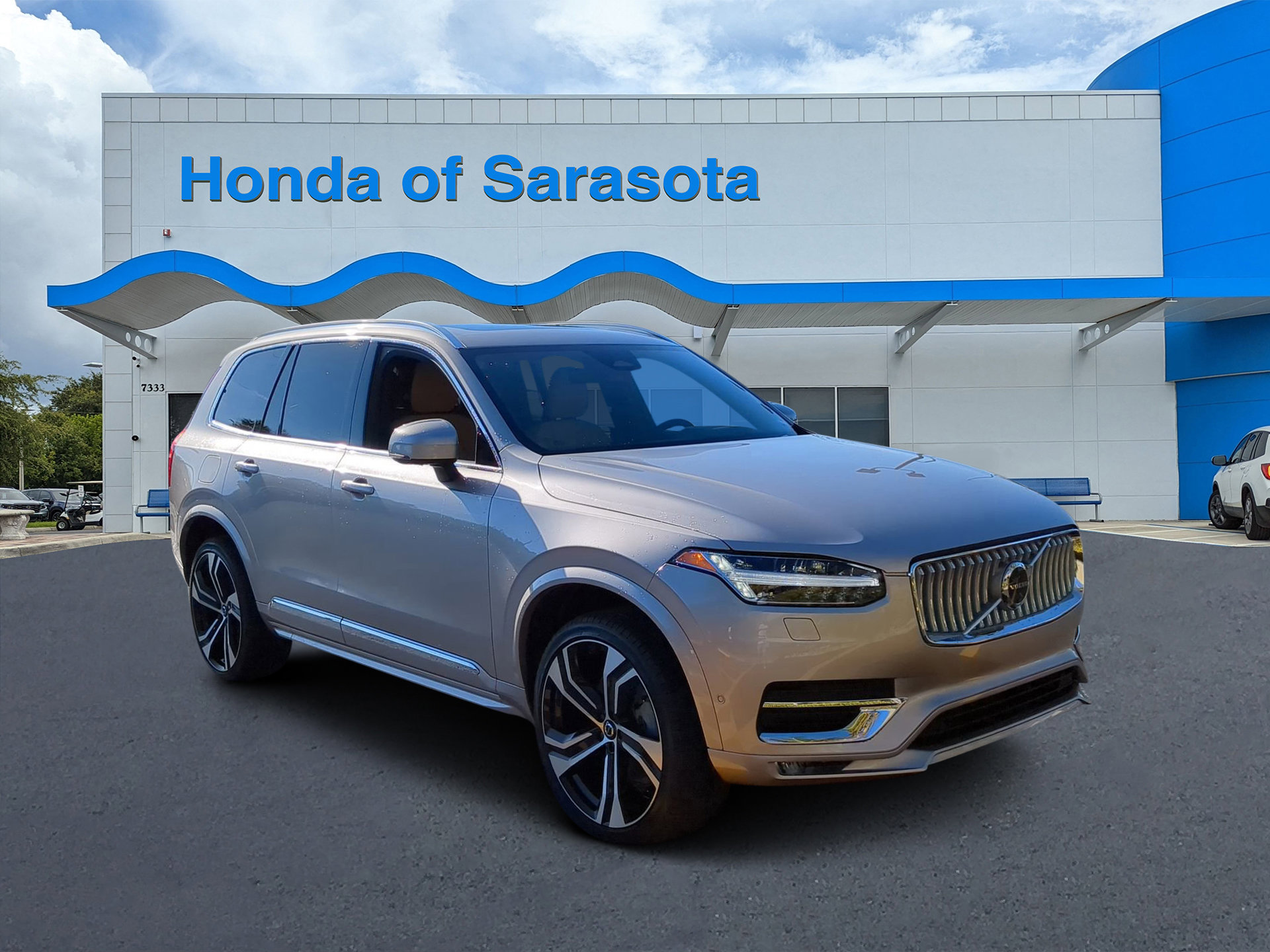 2025 Volvo XC90 Base's photo