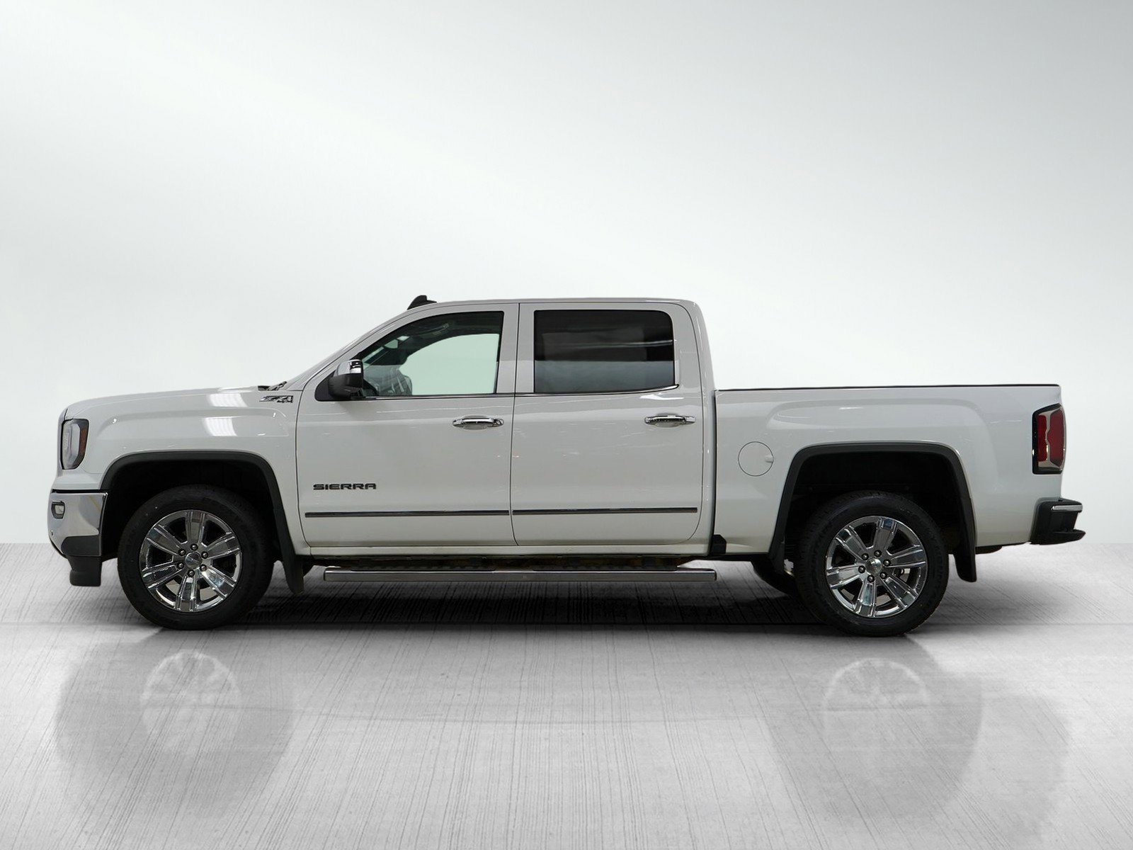 Used 2018 GMC Sierra 1500 SLT with VIN 3GTU2NEC6JG371236 for sale in White Bear Lake, Minnesota