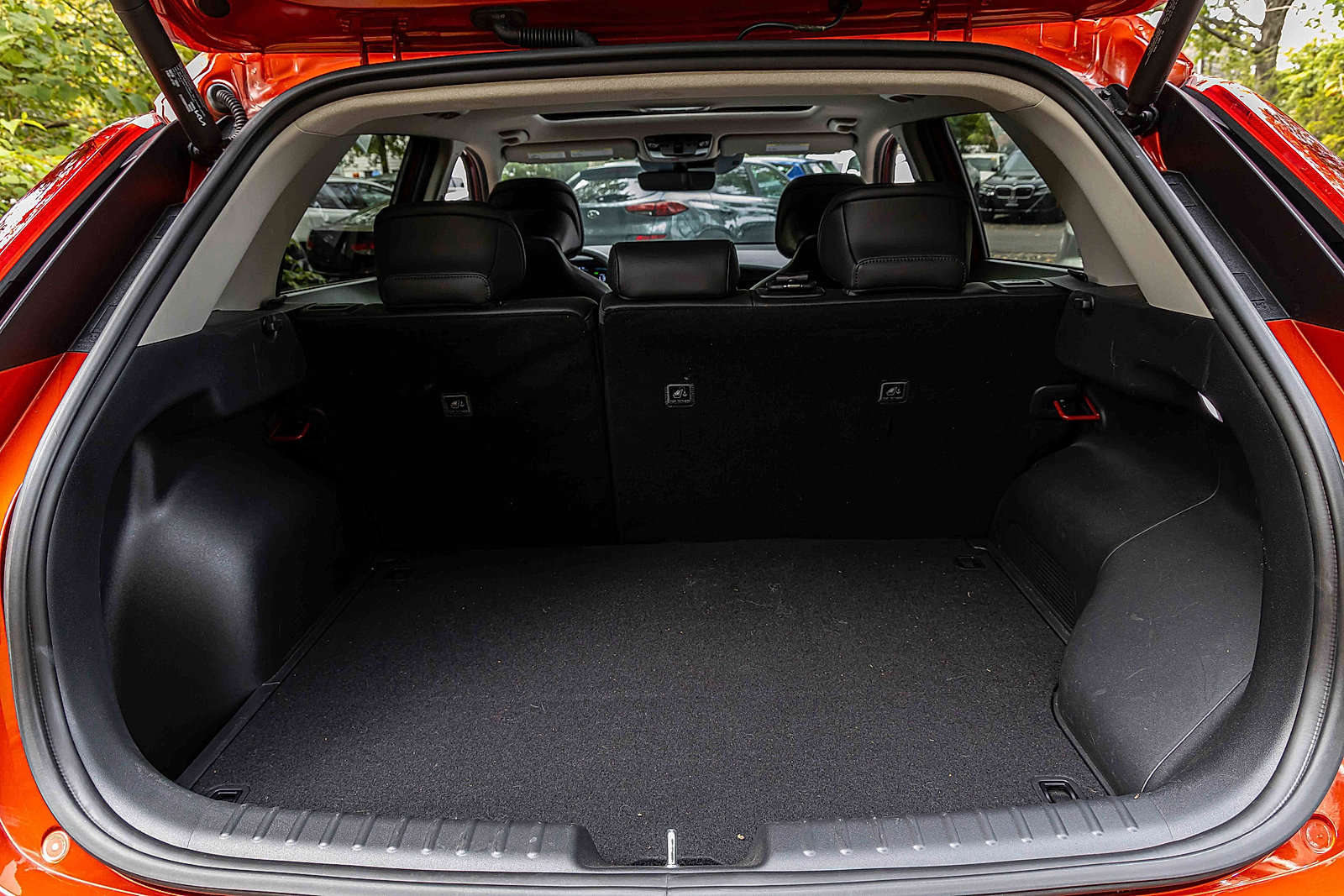 2023 Kia Niro Plug-In Hybrid SX Touring photo 24