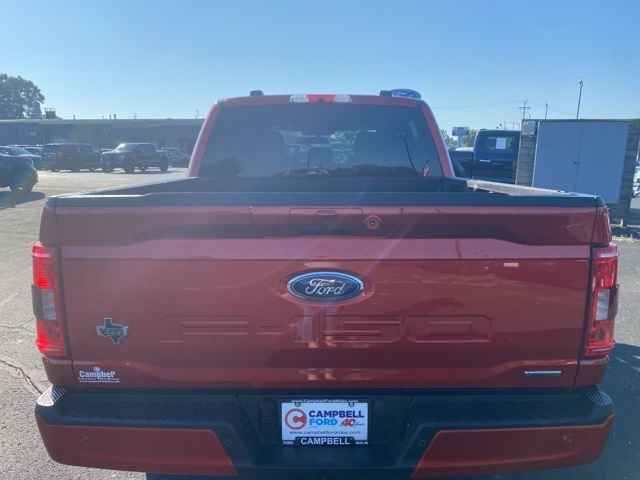 2023 Ford F-150 XLT photo 3