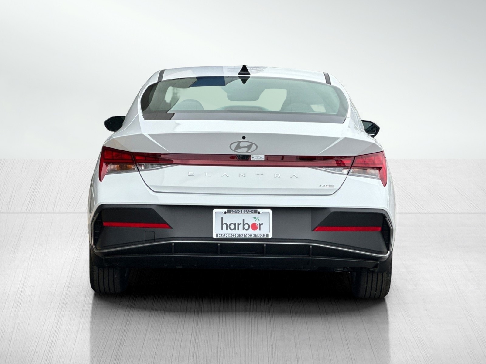 2025 Hyundai Elantra Hybrid Blue photo 5