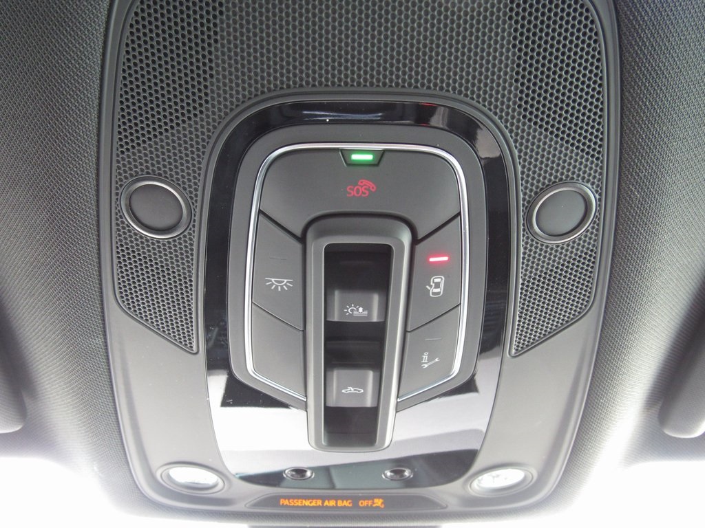 2022 Audi SQ5 Premium Plus photo 25