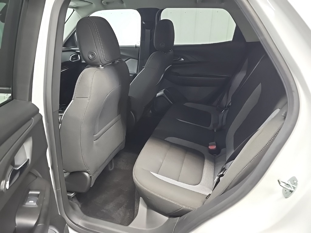 2023 Chevrolet Trailblazer LT photo 30