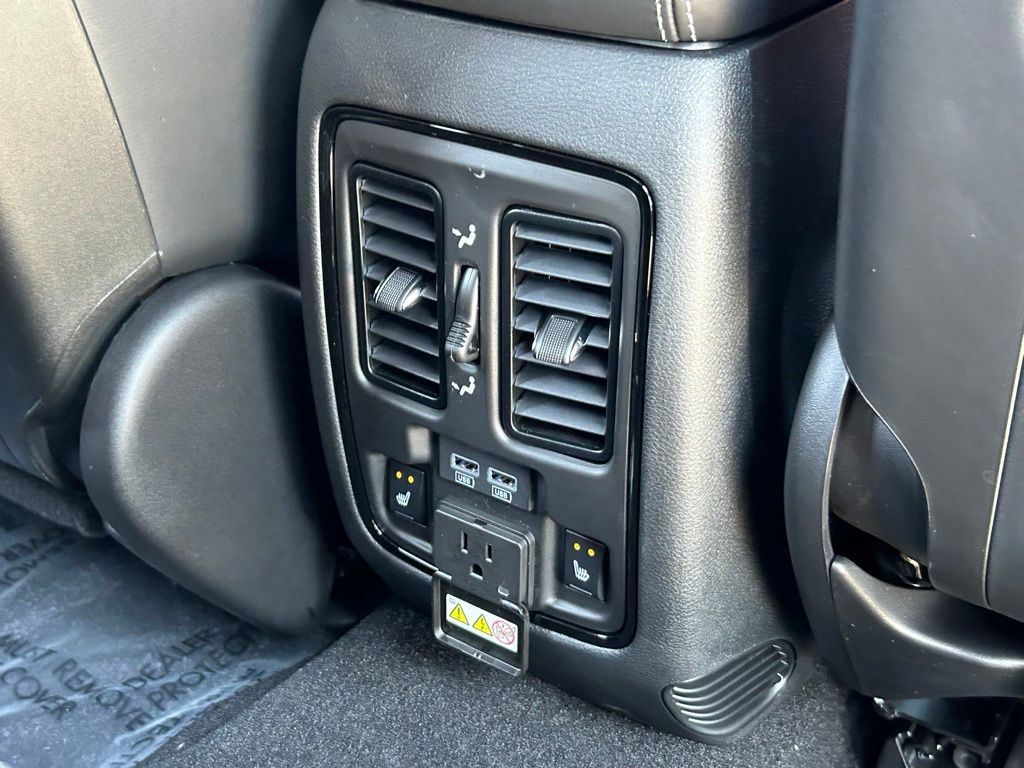 2024 Dodge Durango SRT 392 Premium photo 31