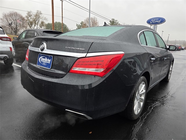 2014 Buick LaCrosse Leather photo 4