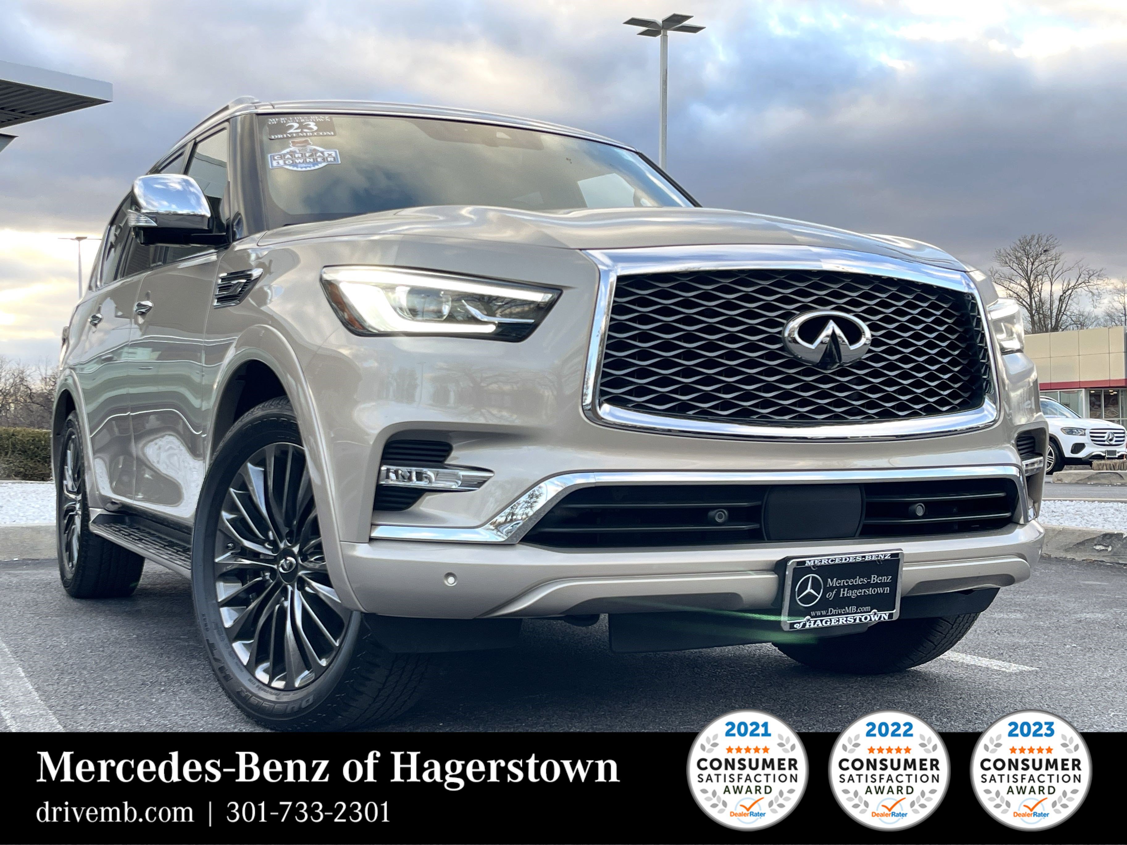 2023 INFINITI QX80 Sensory 4WD's photo