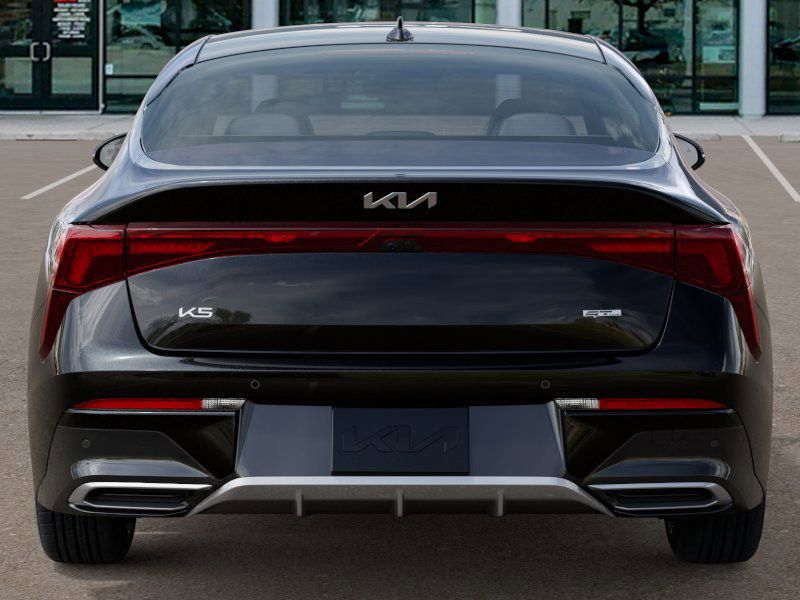2025 Kia K5 GT-Line photo 11