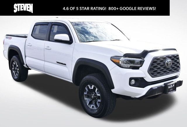 2020 Toyota Tacoma TRD Off-Road photo 3