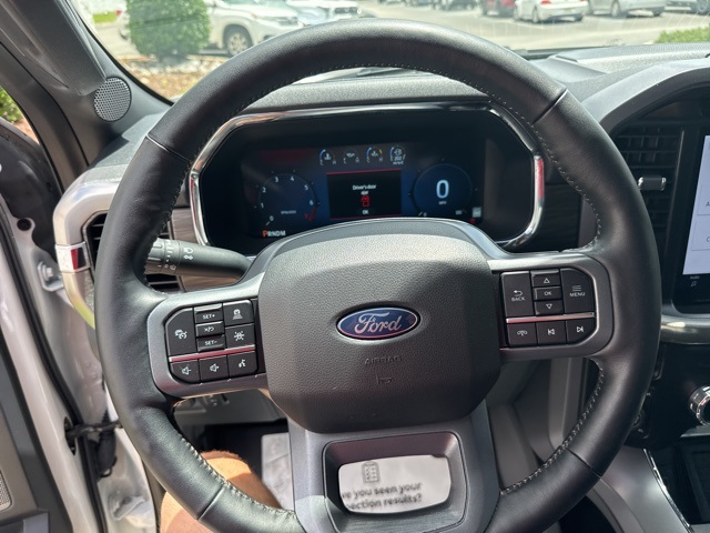2024 Ford F-150 Lariat photo 14