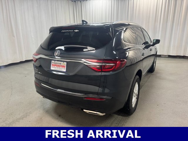 2021 Buick Enclave Essence photo 2