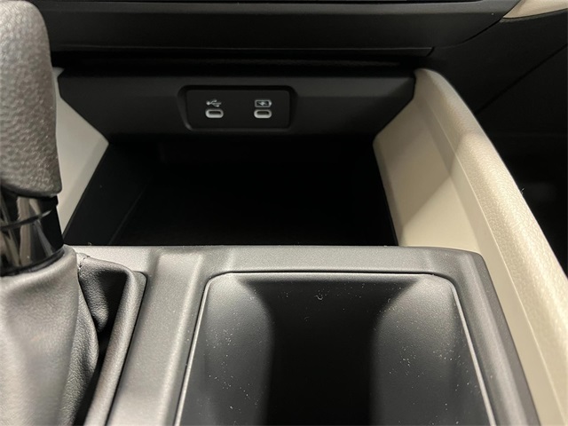 2025 Honda Accord LX photo 17