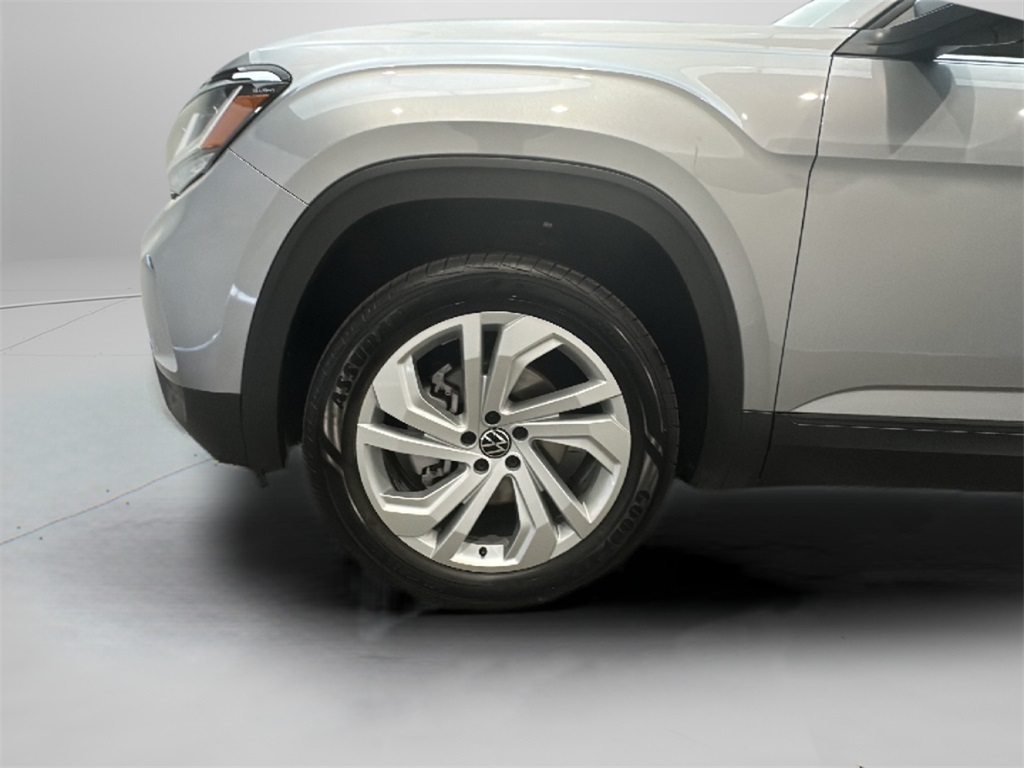 2022 Volkswagen Atlas V6 SE Technology photo 2