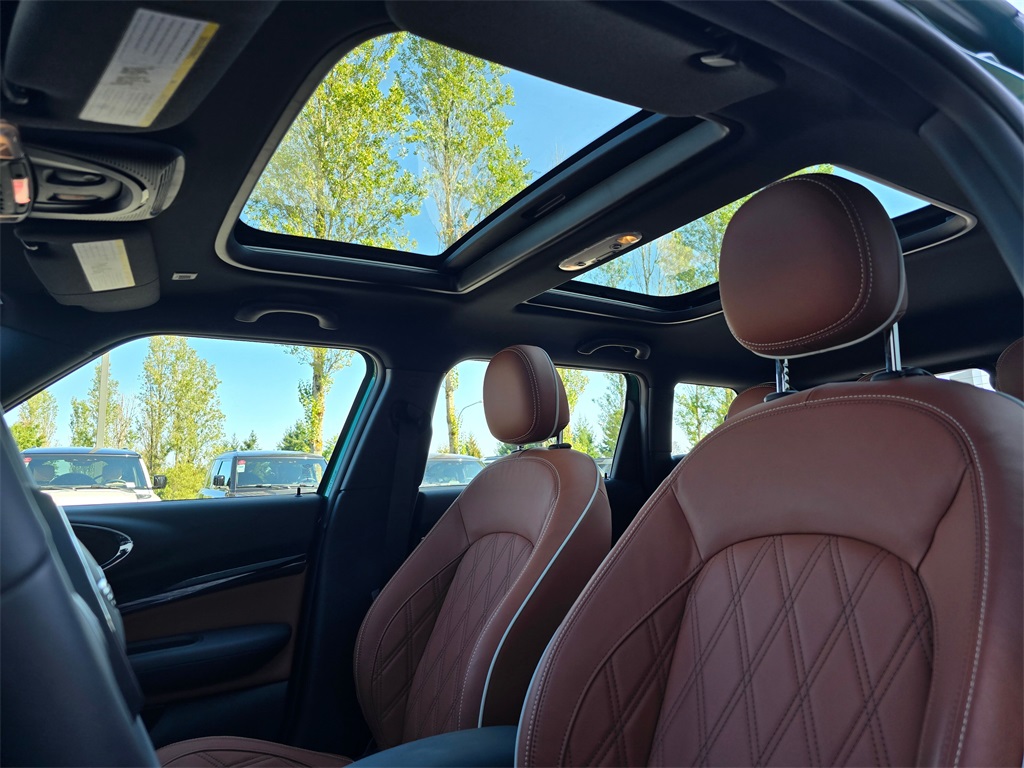 2023 Mini Cooper Base S ALL4 photo 22